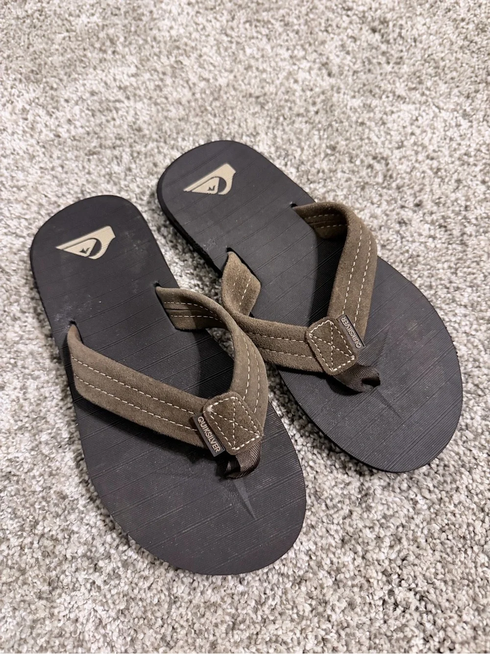 Quiksilver Brown Strap Black Footbed Thong Sandals